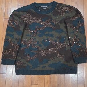 GUESS Italy Camo Sequin Pullover XL Womens